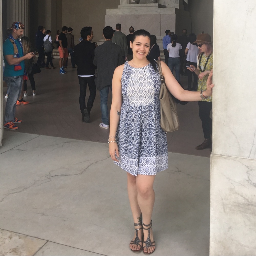 Meet your Posher, Noralis